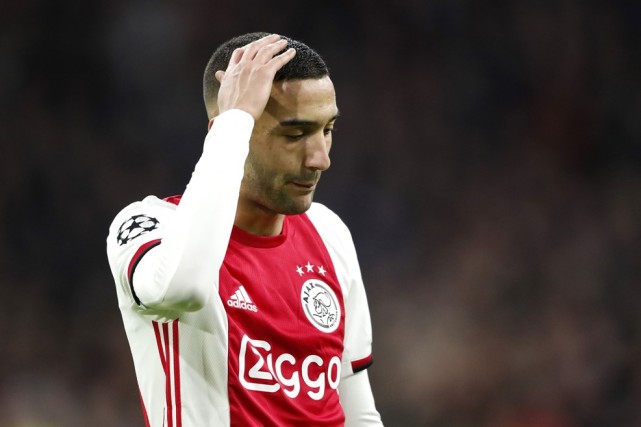 转会期瓦伦西亚备战欧联，主帅复盘细节曝光，更衣室稳定，细节决定成败(足坛最新转会一览表)