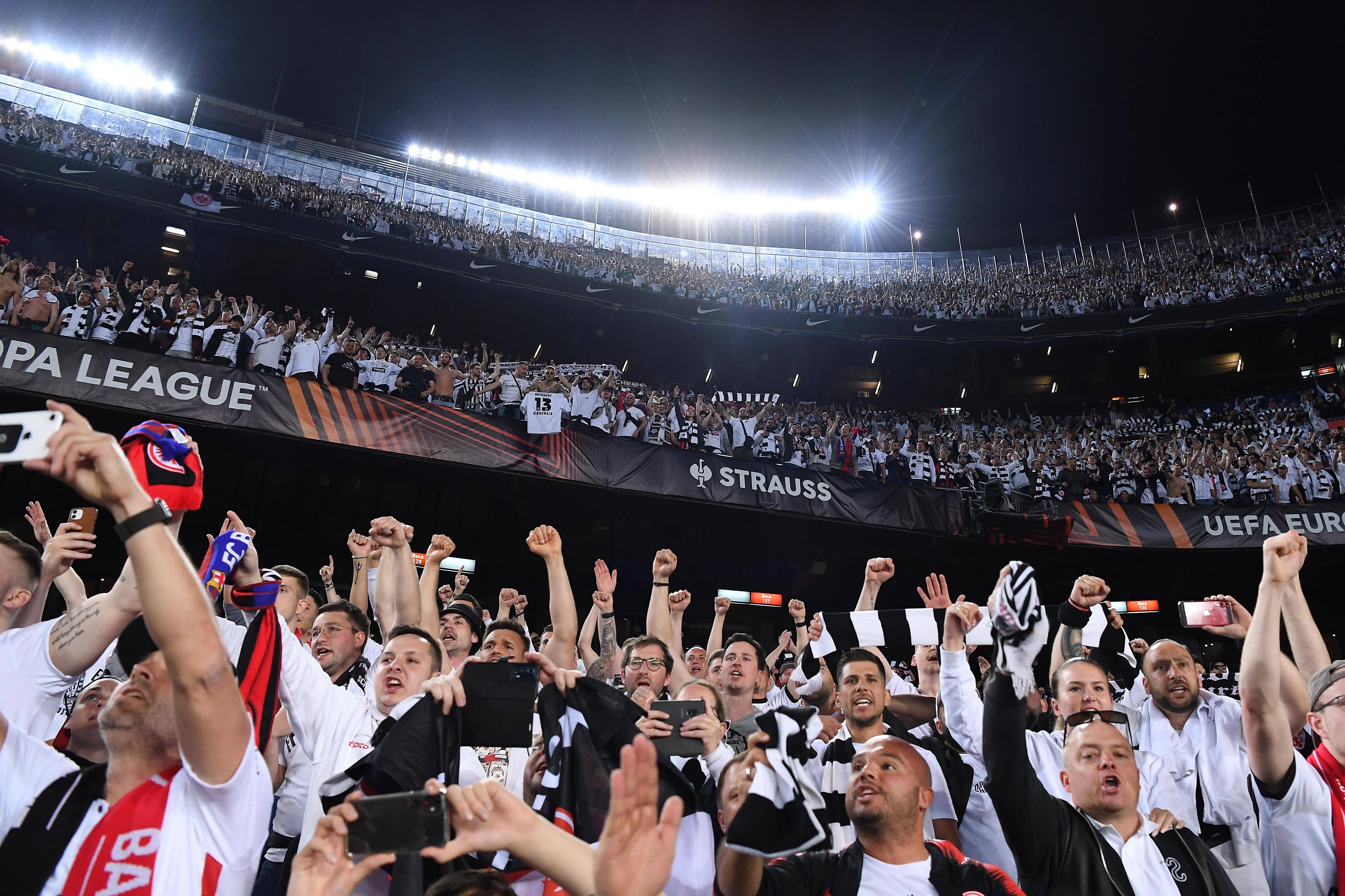 开云官方-里程碑夜法兰克福再遭质疑，CBA季后赛赛后刷纪录，引发热议，资深球员宣示担当的简单介绍